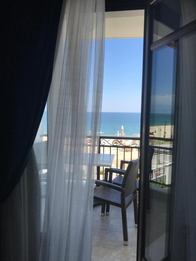 Daire Makedos Sea View