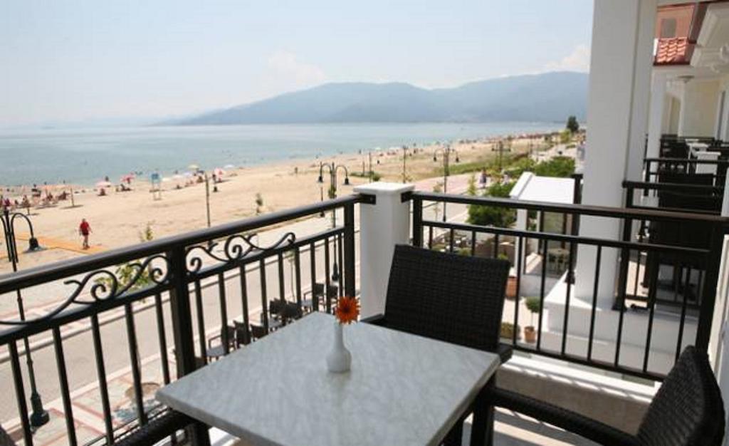 Makedos Sea View Nea Vrasna