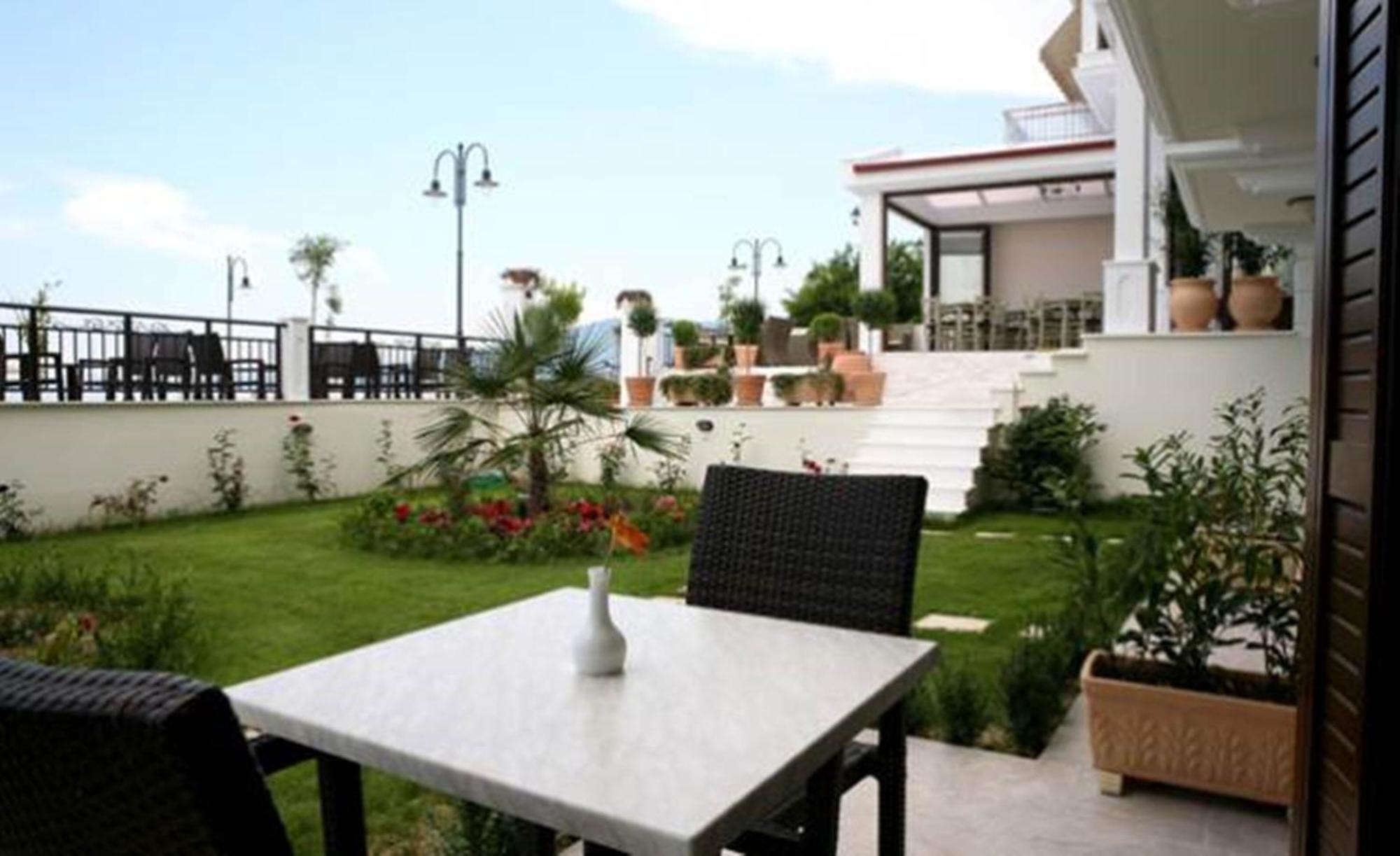 Makedos Sea View Apartament Vrasná