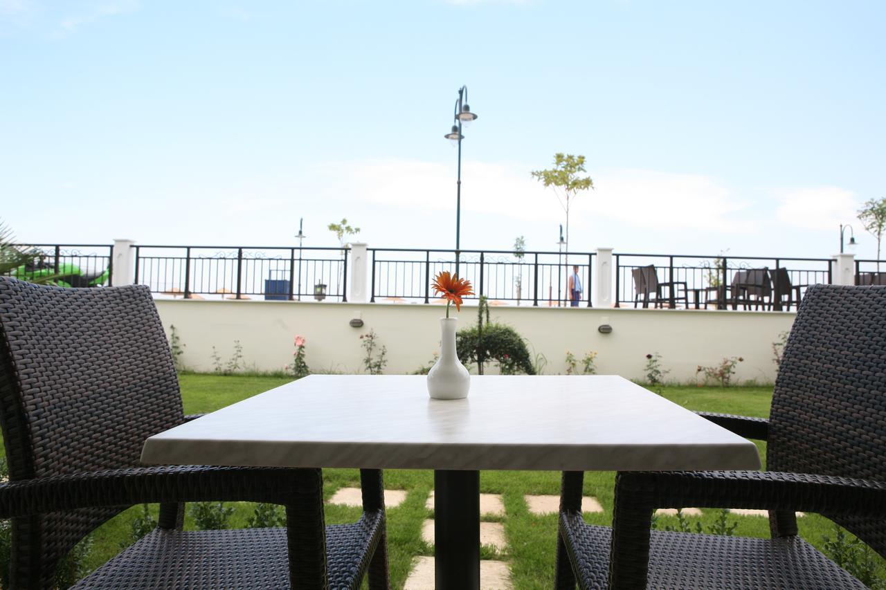 Makedos Sea View Apartment Nea Vrasna
